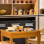 Ibis 3* Vichy