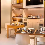 Ibis Hotel