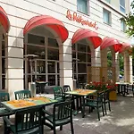 Hotel Ibis 3*