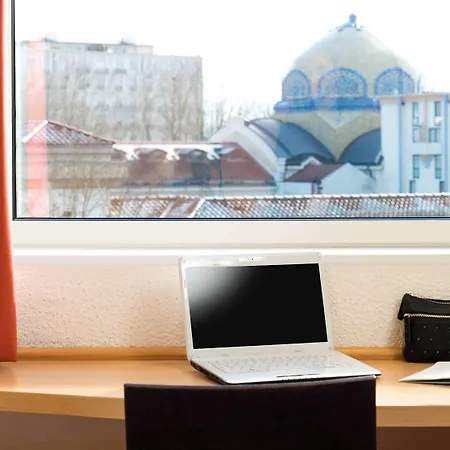 Ibis Отель Виши
