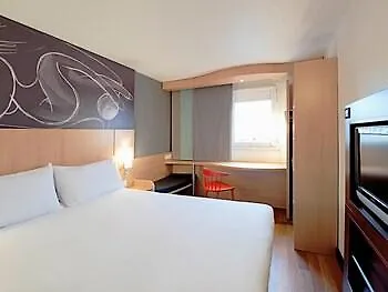 ホテル Ibis ヴィシー
