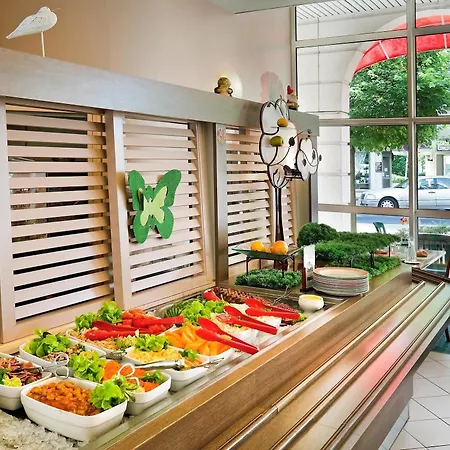 Ibis Отель Виши