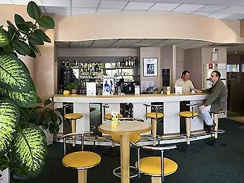 Ibis Hotel 3*