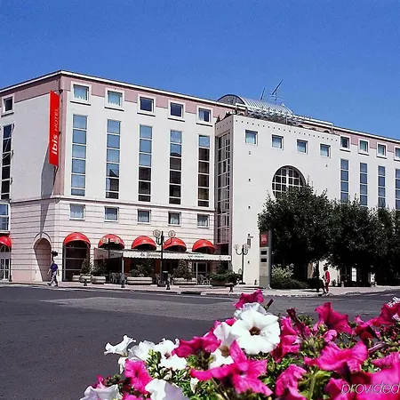 Szálloda Ibis 3*
