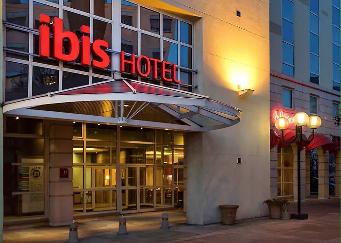 Ibis Hotel 3*
